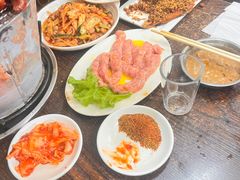 -韩风烤牛肉冷面店