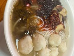 -老滕家过桥米线(金鱼胡同店)