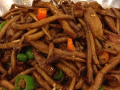 干锅茶树菇-楚畹园