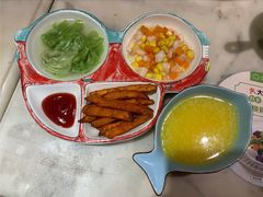 -汤城小厨•粤菜•靓汤(西直门凯德MALL店)