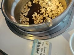-亚洲国际大酒店·云顶阁旋转自助餐厅