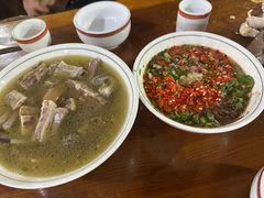 -汤锅大王(新平曹苏黄牛汤锅有限公司)