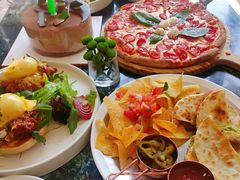 藜麦窝蛋沙拉-The Rug Cafe(王府中环店)