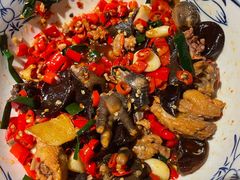 -老湖南民间菜·牛肉十八炒(花都店)