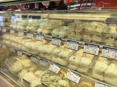 -白玉兰食品甜凤店(合生汇店)