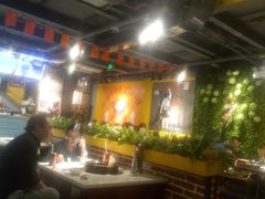 -钢管厂五区小郡肝串串香(奥克斯广场锦城万达店)