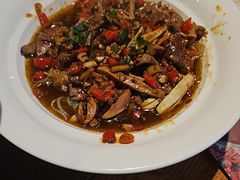 -黄泥岗·地道湖北菜(奥特莱斯店)