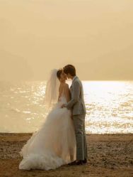 -易摄影婚纱摄影工作室