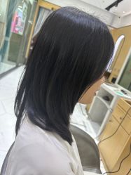 -首脑美发沙龙