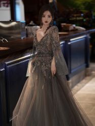 -艾米丽婚纱礼服