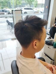 -摩登时代美发沙龙