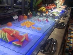 自助取餐区-亚马逊环球美食百汇(新城吾悦广场店)