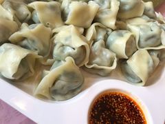 韭菜肉馄饨-西新饭店(城中店)
