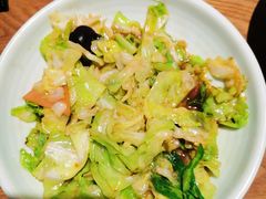 手撕包菜-吕氏疙瘩汤·新鲁菜(济南万象城店)