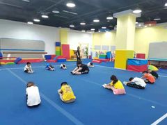 -蜩动儿童运动成长馆(恒生万鹂广场店)