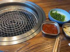 -明洞阿姨·韩式酱蟹烤肉·创意料理(三元桥店)