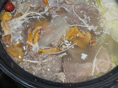 -九寨特色牦牛肉汤锅 羊肉汤锅