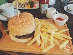 -Geneva日内瓦餐厅(西郊宝成花苑店)