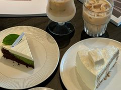 -洪小鹏生活美学馆(领SHOW天地店)