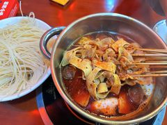 -老何太太鹤岗小串·团建聚餐(龙华店)