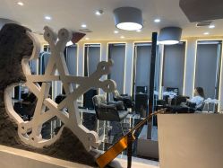 -TOP HAIR SALON
