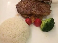 -绿茵阁(体育西分店)