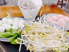 -重庆故事姊妹老火锅(财经学院店)