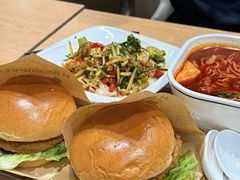 安格斯牛肉堡-魏家凉皮(翟营南大街店)