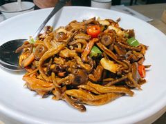 砂锅鹿茸菌-味莊·青岛菜(云霄路店)