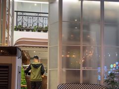 -Line 咖啡(石厦花园店)