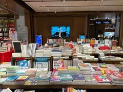-凤凰国际书城(凤凰广场店)