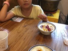 -云阿蛮云南生烫牛肉米线(奉贤路店)