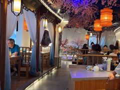 -荷塘秋月·本帮江浙菜(国权路店)