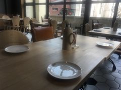 大堂-LENBACH兰巴赫西餐啤酒坊(大连东港店)