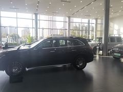 -天津波士信达奔驰4S店(卫津南路店)