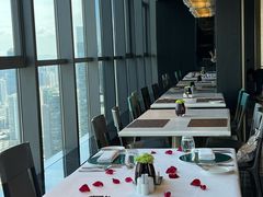 -云厨·高空西餐厅(成都瑯珀·凯悦臻选酒店)