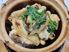 蒜香鱼头煲-富豪酒家(正大广场店)