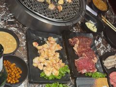-啊美丽炭火烤肉(滑翔一店)
