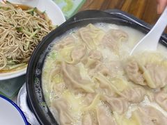 -雪琴面馆富安特色鱼汤面(城中花园店)