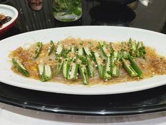 蒜蓉粉丝蒸秋葵-味+新京宴·烤鸭·北京菜(创意谷店)