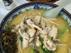 -明呈黄鱼面馆(斜土路店)