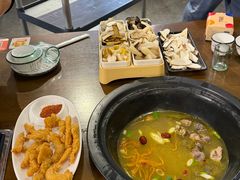-菌乡缘·野生菌蒸汽鱼火锅(江边夜市店)