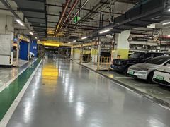 -北京银泰中心-停车场