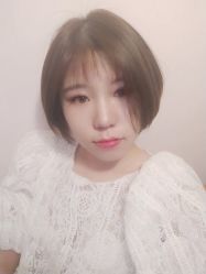 -红人馆造型世爵国际