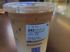 -瑞幸咖啡(凯德虹口龙之梦店)