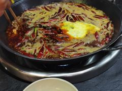 -四小区火锅·巷子里的重庆火锅(花照壁店)