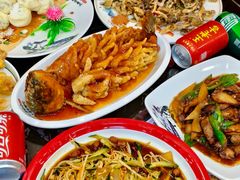 -九妹农家大铁锅东北菜(江湾店)