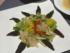 -尚9·一滴水江景中餐厅
