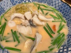 招牌黄鱼面-荣家黄鱼面(前滩太古里店)