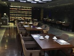 -BLU 全日制餐厅(上海安曼纳卓悦酒店)